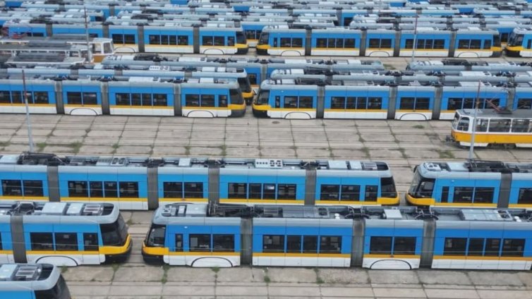 Без наземен градски транспорт в София и днес, метрото се движи