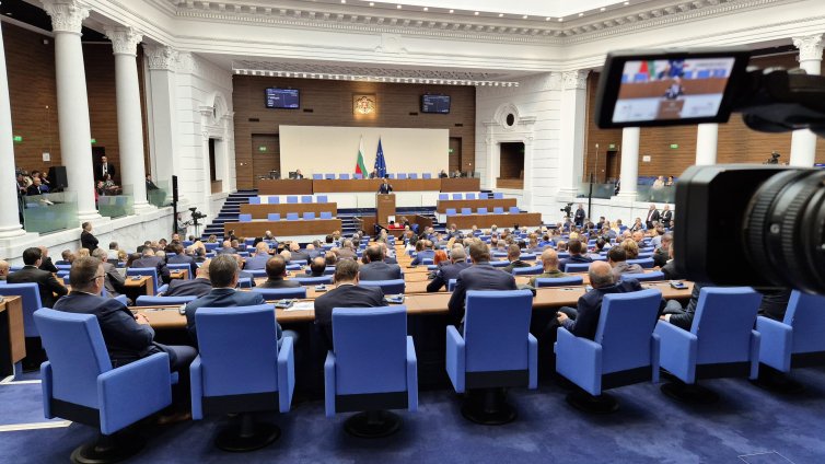 След изборите в Унгария: Ще удари ли "ефектът Будапеща" и България?