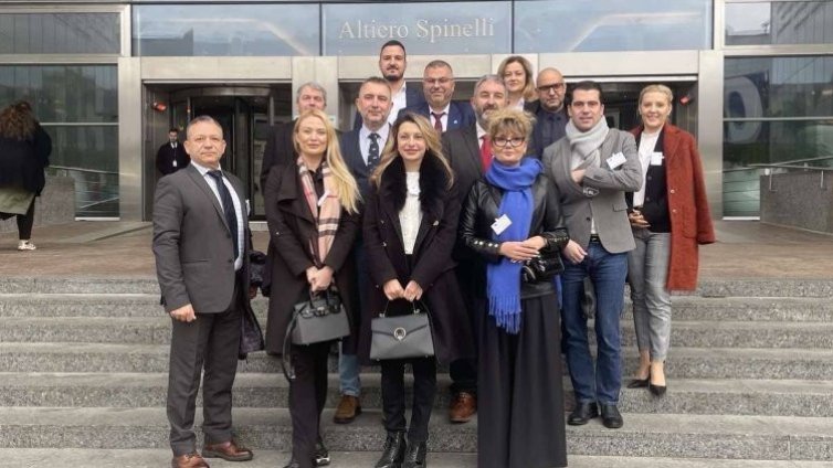 Криза: ИТН-Асеновград също напускат партията 