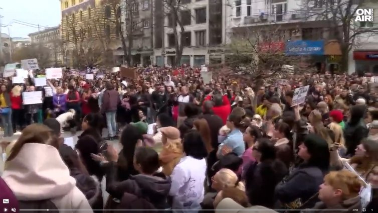 Протести срещу насилието над животни имаше в София и Пловдив