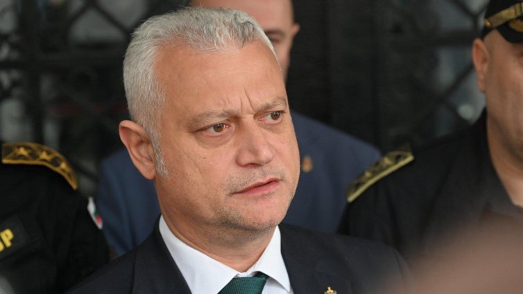 Емил Дечев за Петьо Еврото, прокурорския син, Петрохан и кой купува гласове