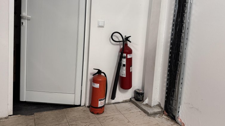 Трима души загинаха при пожари в неделния ден