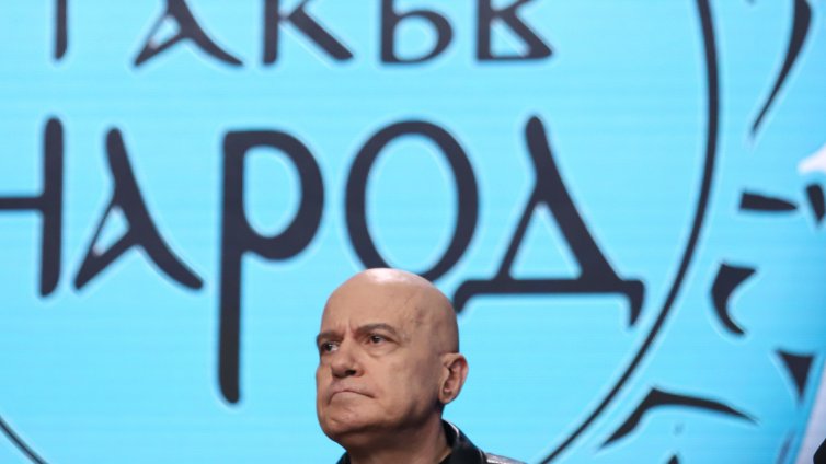 Слави Трифонов: Всички компромиси, които направих през изминалата година, бяха заради този момент