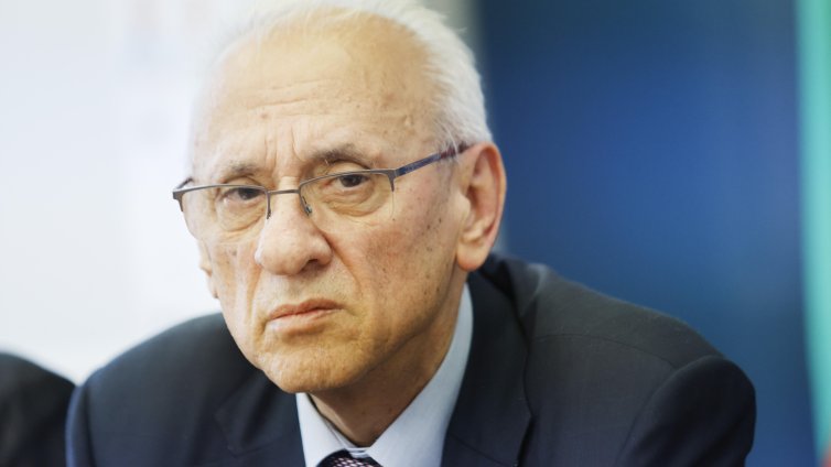 Спират износа на жизненоважен лекарствен продукт