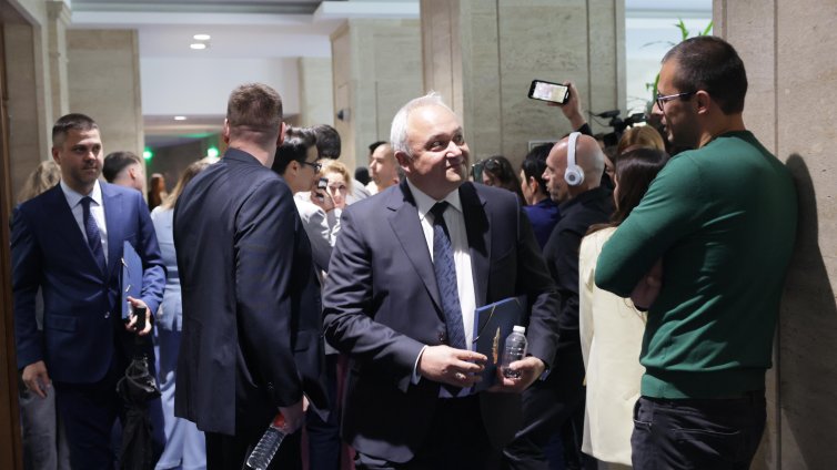  Демерджиев: Пеевски и Борисов не се нуждаят от охрана 