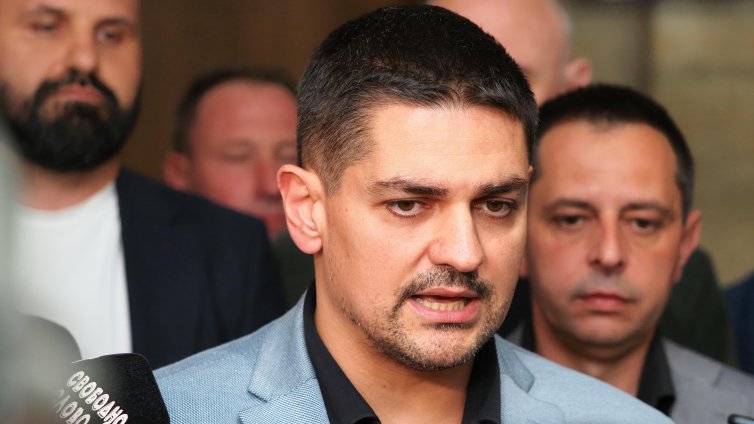 Радостин Василев: Нови избори трябва да има