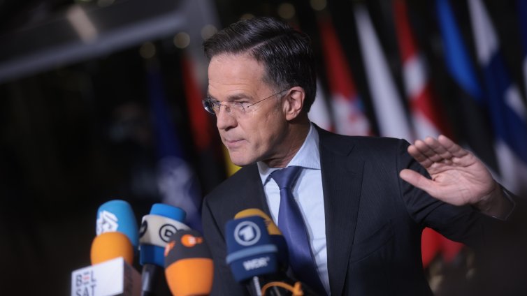 Рюте се подигра на Путин: Видях го в униформа, но далеч от фронта 