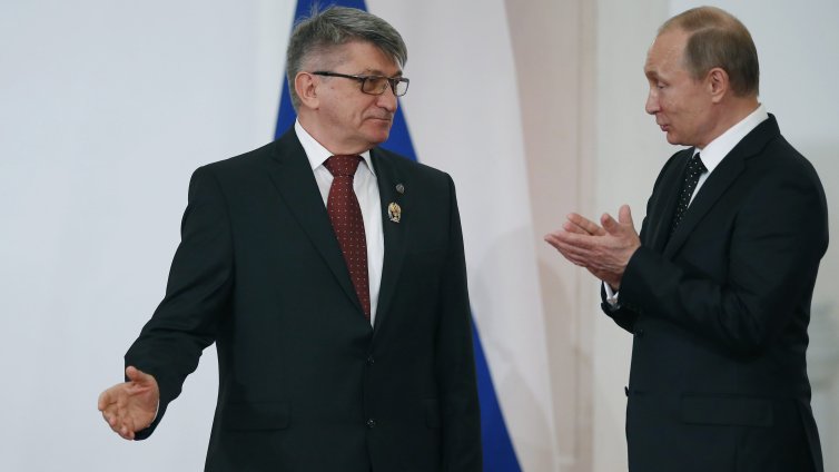 Руски режисьор с необичайно остра критика в присъствието на Путин