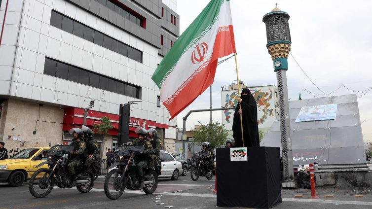 Противовъздушната отбрана на Техеран е задействана