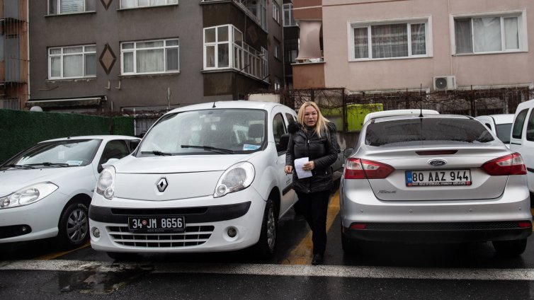 Зони и такси за паркиране - как е уредено в съседните ни страни