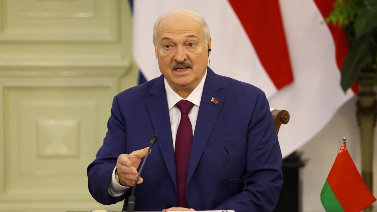 Лукашенко поздрави Тръмп за 250-годишнината на САЩ 