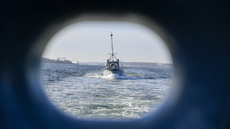 Германия подготвя разполагане на миночистач в Ормузкия проток