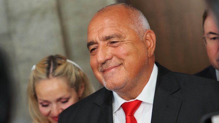 Борисов: Лесно е да оправдаеш всичко с държавата, но ролята на родителя е най-важната