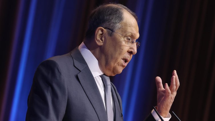 Лавров: Русия иска многополюсен свят, в който влиза и Западът