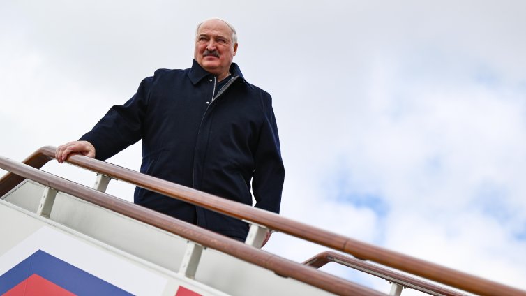 Лукашенко: Беларус е готова да доставя картофи на Калининградска област