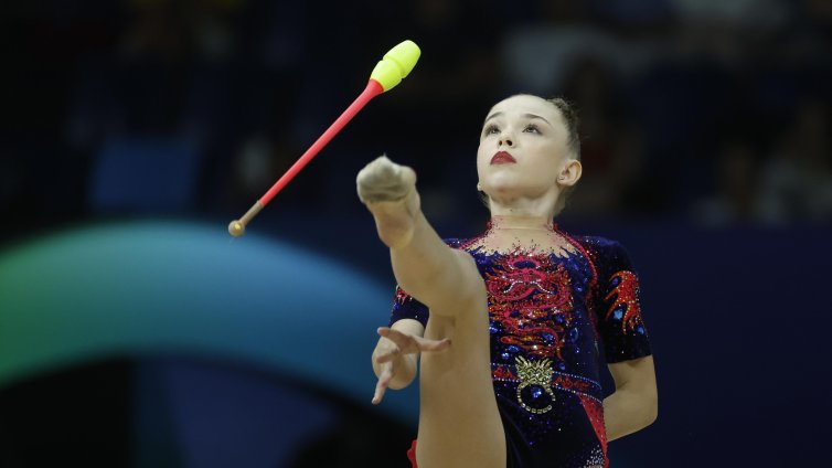 Ева Брезалиева грабна златото, а Стилияна Николова бронз на финала на бухалки