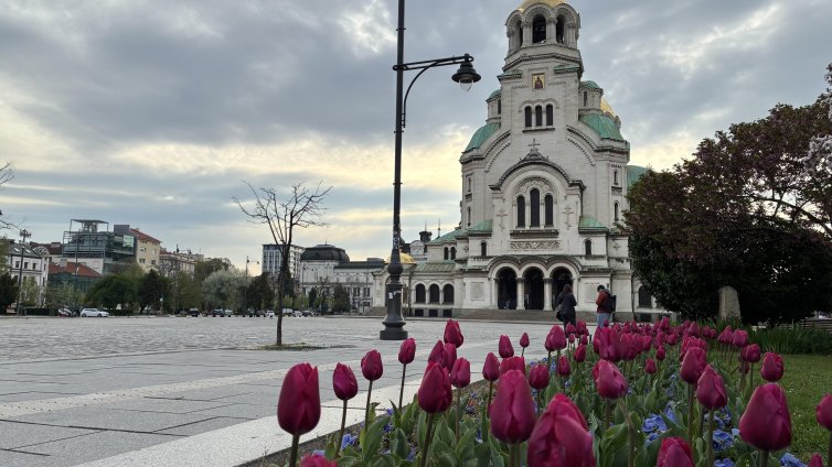Утре застудява, на много места ще вали дъжд, в планините и сняг