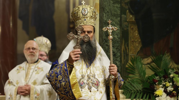 Патриарх Даниил: Богоявление носи дълбок духовен смисъл за вярващите СНИМКИ/ВИДЕО