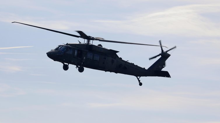 Защо американската армия иска да ремонтира хеликоптерите си Black Hawk?