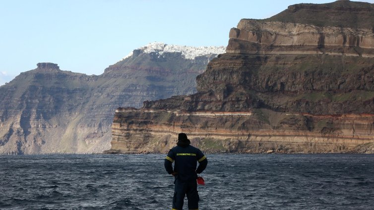 Четвърти цикладски остров в извънредно положение