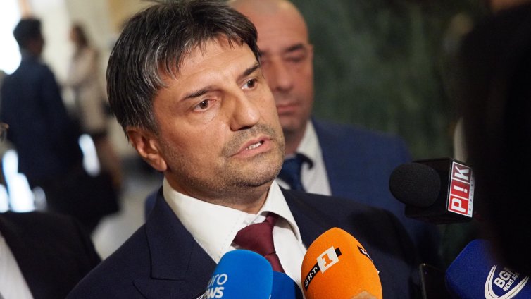 Комисар Николов за убийството в мола: Не става дума за локали, нанесени са удари в областта на сърцето