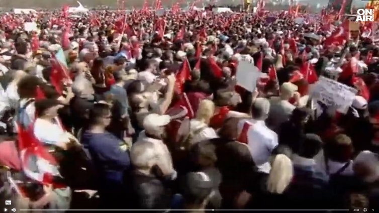 Над 2 млн. души отново протестират в Истанбул в подкрепа на Имамоглу
