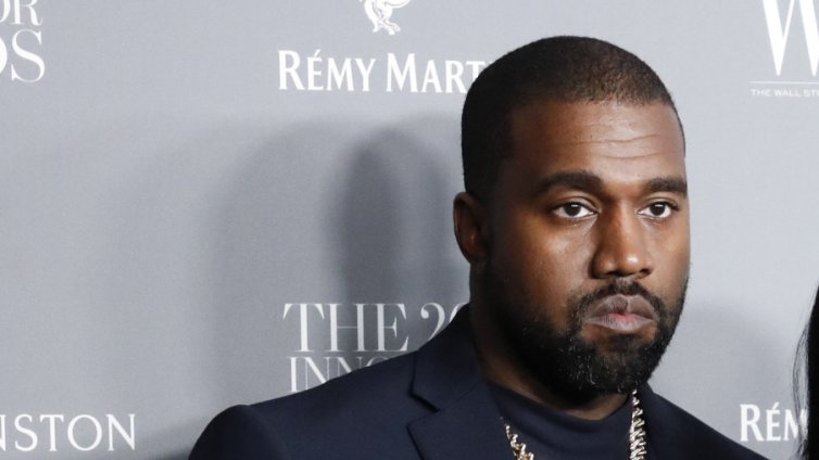 Кание се извини за антисемитските постове, обвини биполярното си разстройство