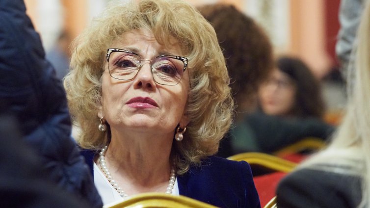 Инициативният комитет на Йотова за Велева: Правилно решение 