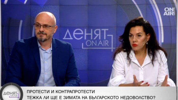 Политолози: Протестът диктува правилата и всички политици искат да го яхнат