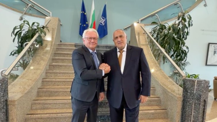 Бойко Борисов посрещна директора на "Райнметал" Армин Папергер