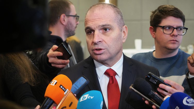  Караджов за блокадите на границата: Загубите ще са много големи 