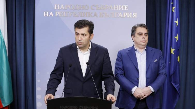 Кирил и Асен: Кметовете на "Младост" и "Люлин" да кажат кой ги е притискал 