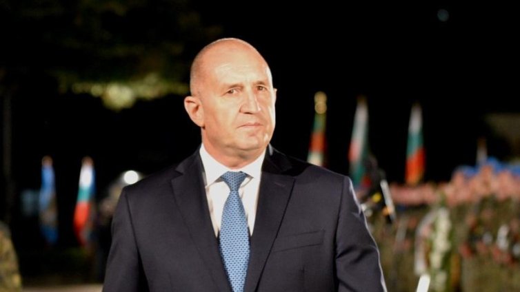 Радев изрази безпокойството си от ескалацията на напрежение в Близкия изток