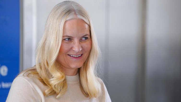 Норвежката принцесеса била "манипулирана и измамена&ldquo; от Епстийн