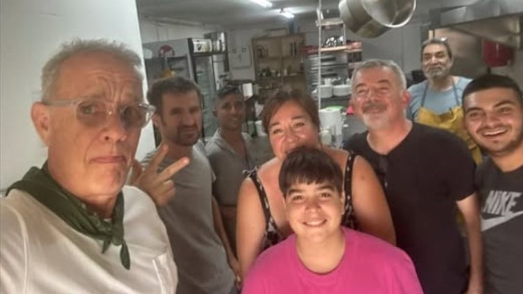 Том Ханкс се наслаждава на почивка в любимата Гърция 