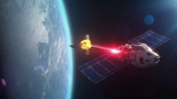 Секретен руски спътник по оръжейна ядрена програма полудя в Космоса