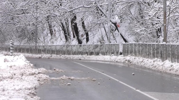 По-студено ще стане утре, снеговалежът ще продължи