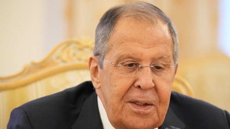 Лавров: Русия все още е готова за среща на върха в Будапеща