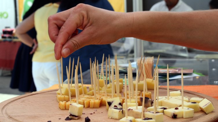 Рязко поскъпване на основни хранителни стоки, плодове и зеленчуци