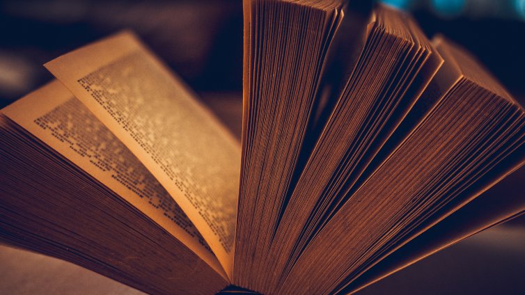 Библиотеки в Русия ще изхвърлят книги, били купени от Сорос 