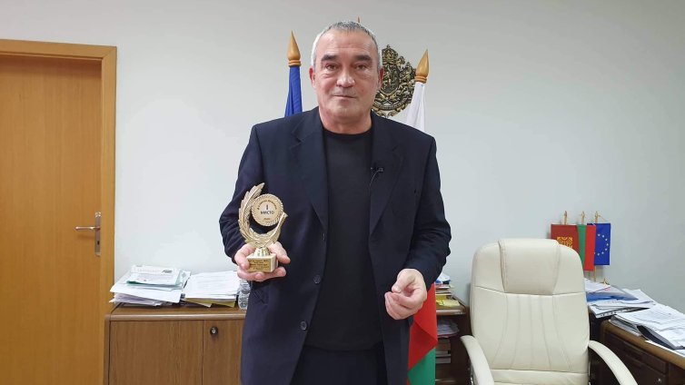 Човек с голямо сърце: Червен бряг скърби за д-р Костадинов, загинал днес край Телиш 