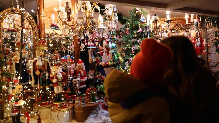 Петима задържани в Германия, подозират ги, че са планирали нападение на коледен базар 