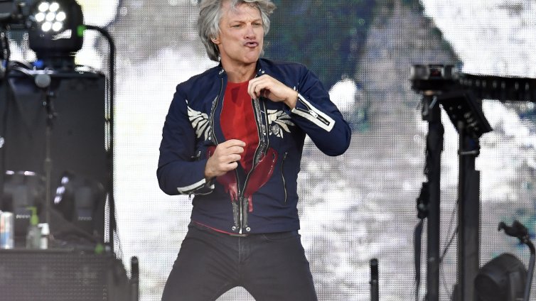 Джон Бон Джоуви се радва, че е дядо