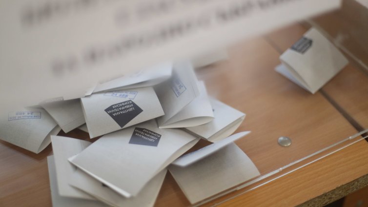 Резултатът при обработени 78,24% протоколи на ЦИК: ПБ - 44,5%, ПП-ДБ и ГЕРБ-СДС с 0,5% разлика