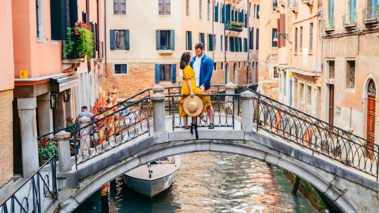 Как да увеличите на емоционалната интимност във връзката?