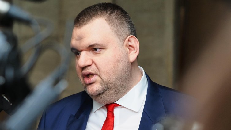Пеевски дава на прокурор Теодора Георгиева за "набедяване"