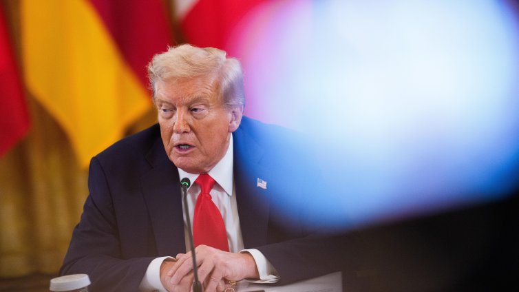 Политиките на Тръмп показват отхвърляне на „доктрината Труман“