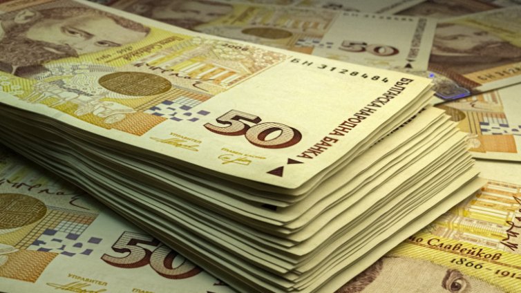 Първо тримесечие: Средната работна заплата e 2443 лв., в София – 3386 лв.