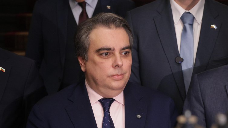 Василев: България трябва да стане богата и развита стана, за да се връщат хората