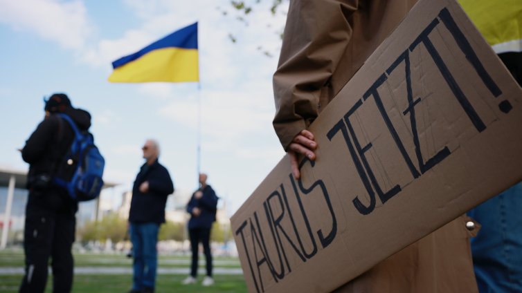 Франция дава 10 млн. евро за ремонт на радиационния кожух на Чернобил
